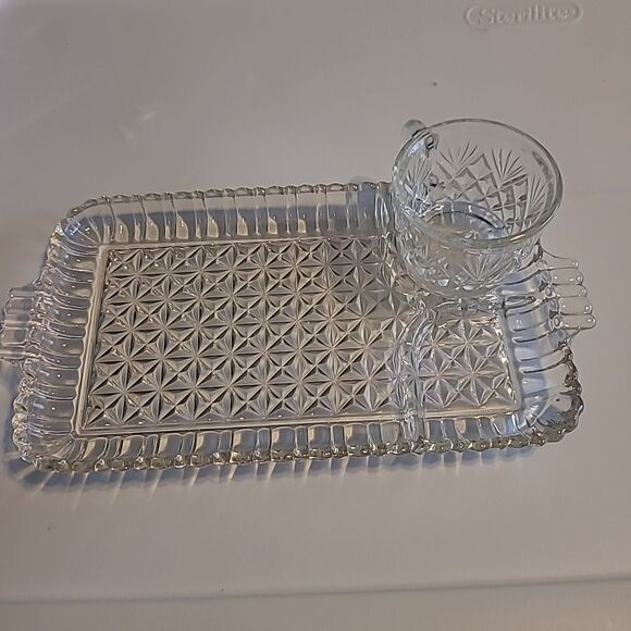 Anchor Hocking Snack Tray and Cup #2 - Picture 1 of 9